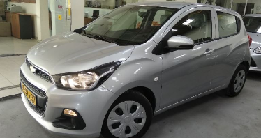 רכב שברולט אפור