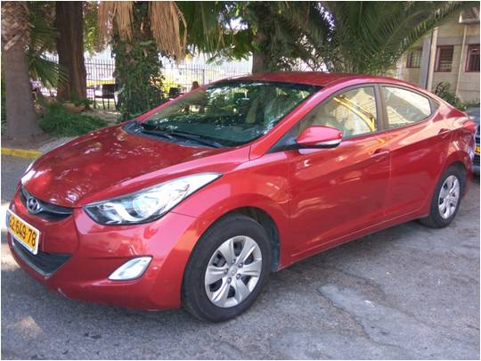 רכב יונדאי אדום יד שניה
