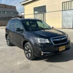 סובארו פורסטר שחורה 2018 חזית ימין